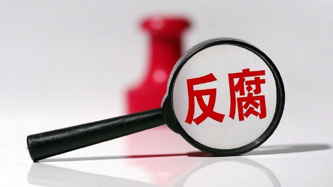 【双方比赛阵容】萨索洛出场阵容：47-孔西利、5-埃尔里奇、44-特雷索尔迪、22-托利安、17-比尼亚（89’3-佩德森）、24-巴洛卡、7-马修斯-恩里克、10-贝拉尔迪（88’20-卡斯蒂列霍）、42-托斯特维特（80’11-巴伊拉米）、45-劳伦特（64’6-拉契奇）、9-皮纳蒙蒂（80’92-德弗雷尔）替补未出场：8-穆拉蒂耶里、13-费拉里、15-塞德、23-沃尔帕托、25-佩戈洛、28-克拉尼奥罗马出场阵容：1-帕特里西奥、2-卡尔斯多普（45’43-R-克里斯滕森）、23-曼奇尼（67’7-佩莱格里尼）、14-略伦特、5-恩迪卡、37-斯皮纳佐拉（67’92-沙拉维）、4-克里斯坦特、52-博维（45’17-阿兹蒙）、16-帕雷德斯、21-迪巴拉（86’19-切利克）、90-卢卡库替补未出场：99-斯维拉尔、11-贝洛蒂、20-桑谢斯、22-奥亚尔、59-扎莱夫斯基、63-波尔